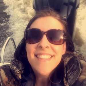 Meet your Posher, Brette